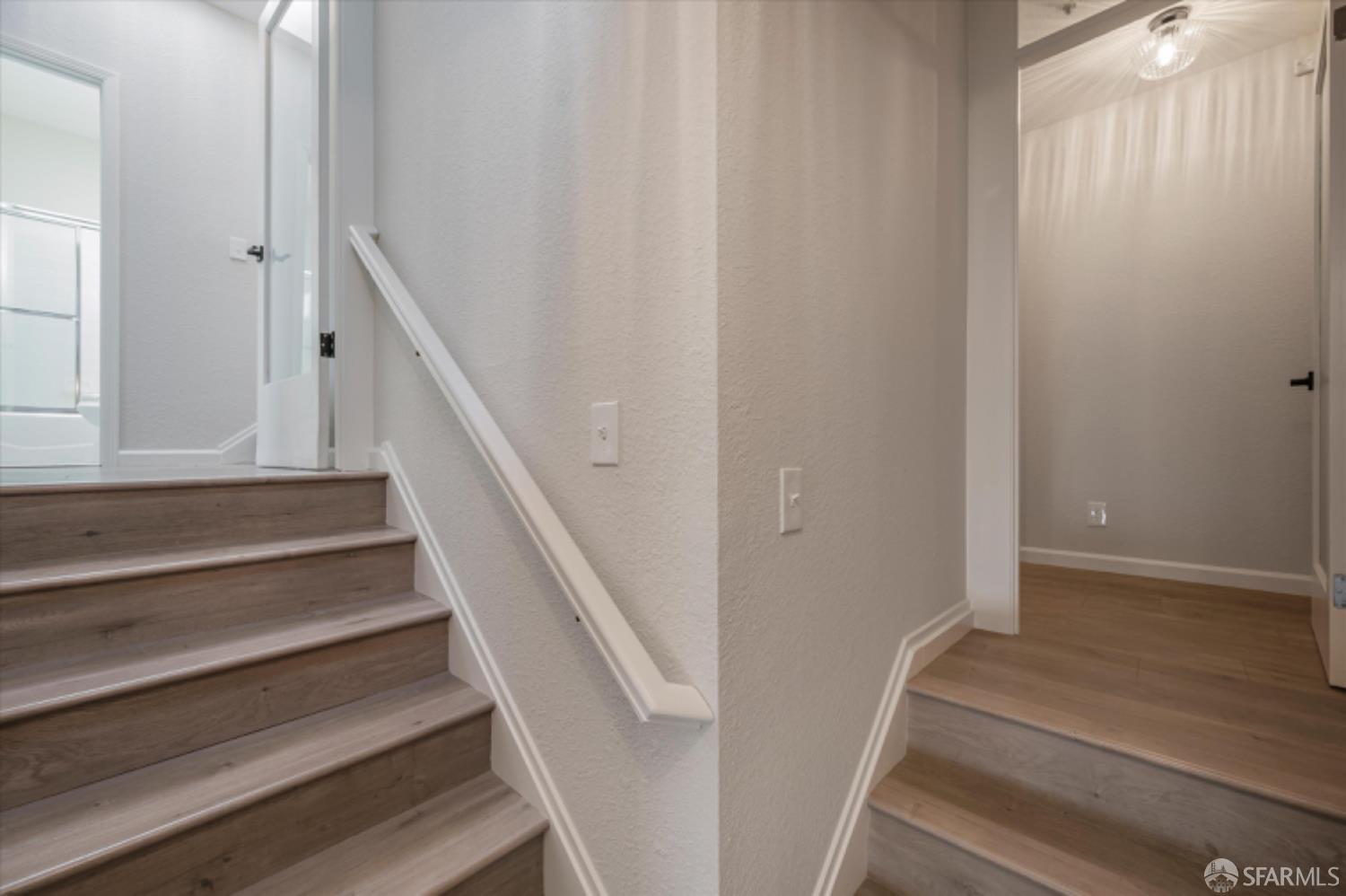 Detail Gallery Image 4 of 43 For 343 Frankfort St, Daly City,  CA 94014 - 5 Beds | 3 Baths