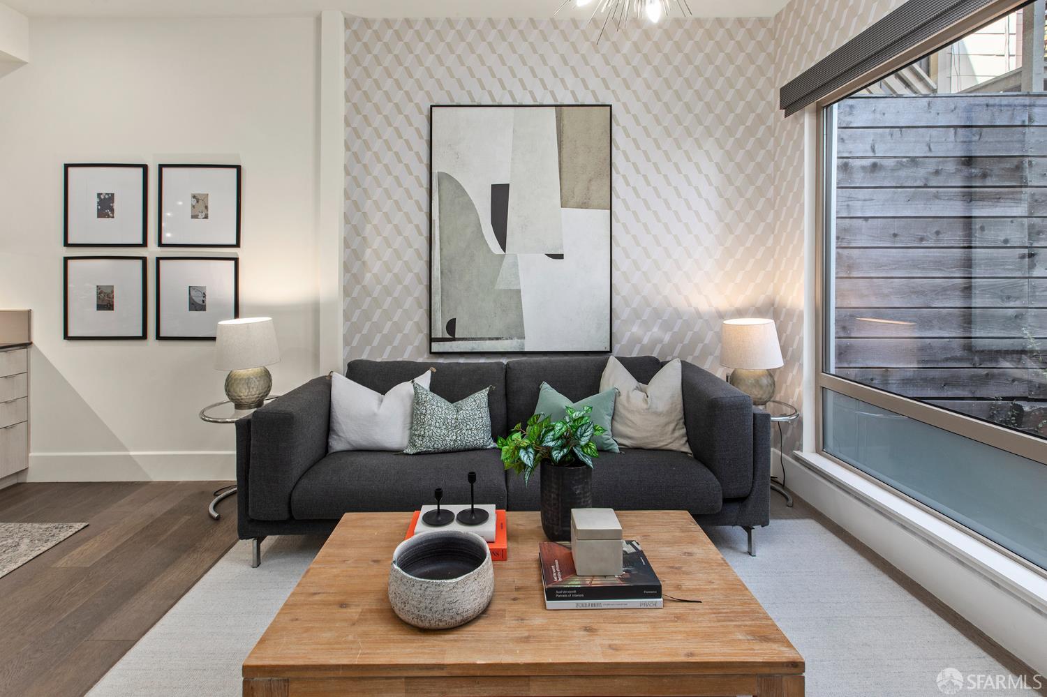 Photo #6: 425057475 Listing 