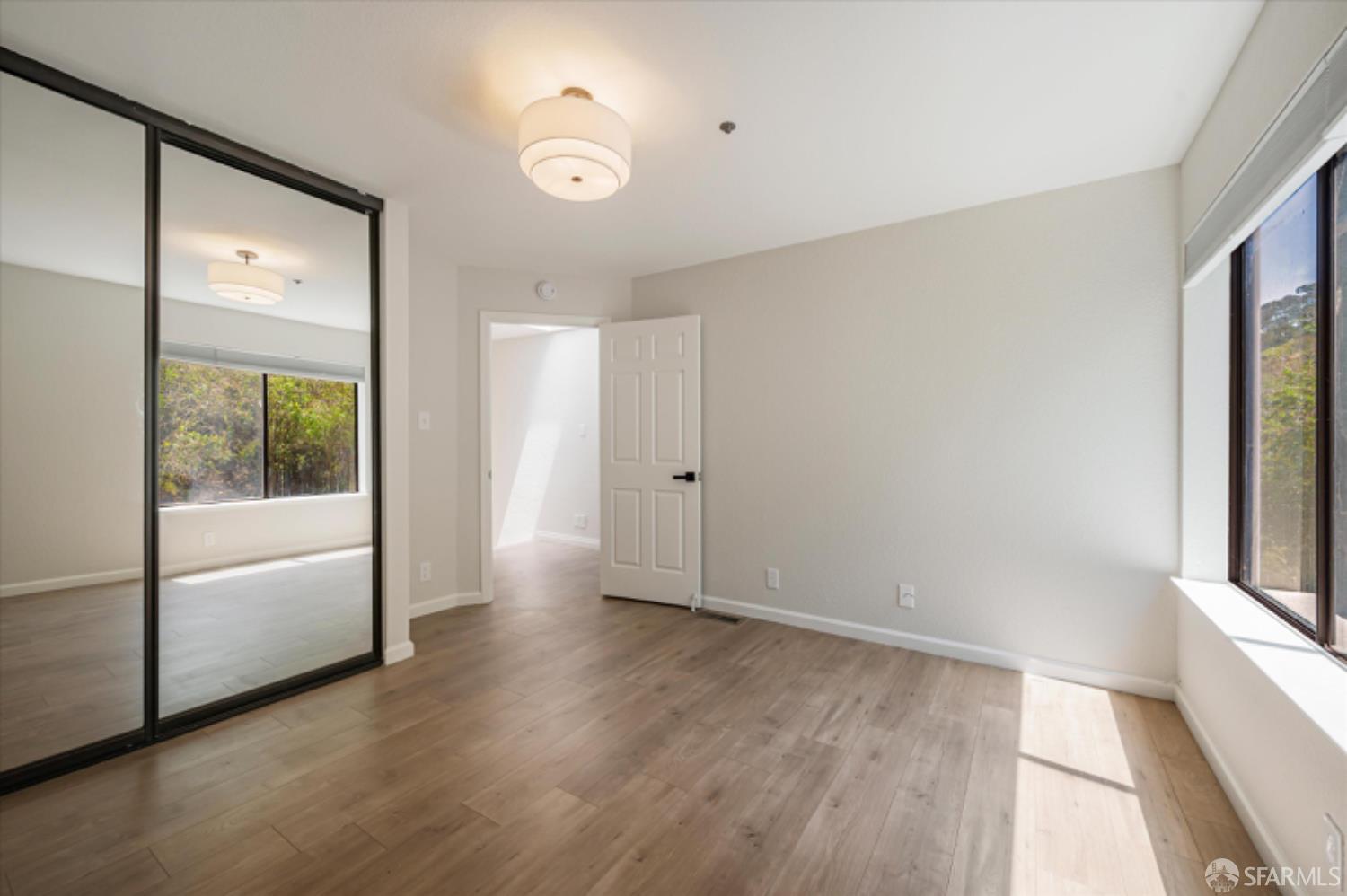 Detail Gallery Image 27 of 43 For 343 Frankfort St, Daly City,  CA 94014 - 5 Beds | 3 Baths