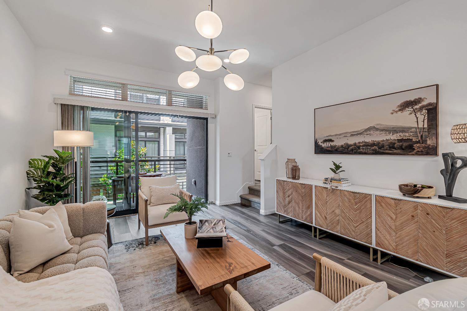 Detail Gallery Image 5 of 33 For 192 Waters Park Cir #2,  San Mateo,  CA 94403 - 2 Beds | 2/1 Baths