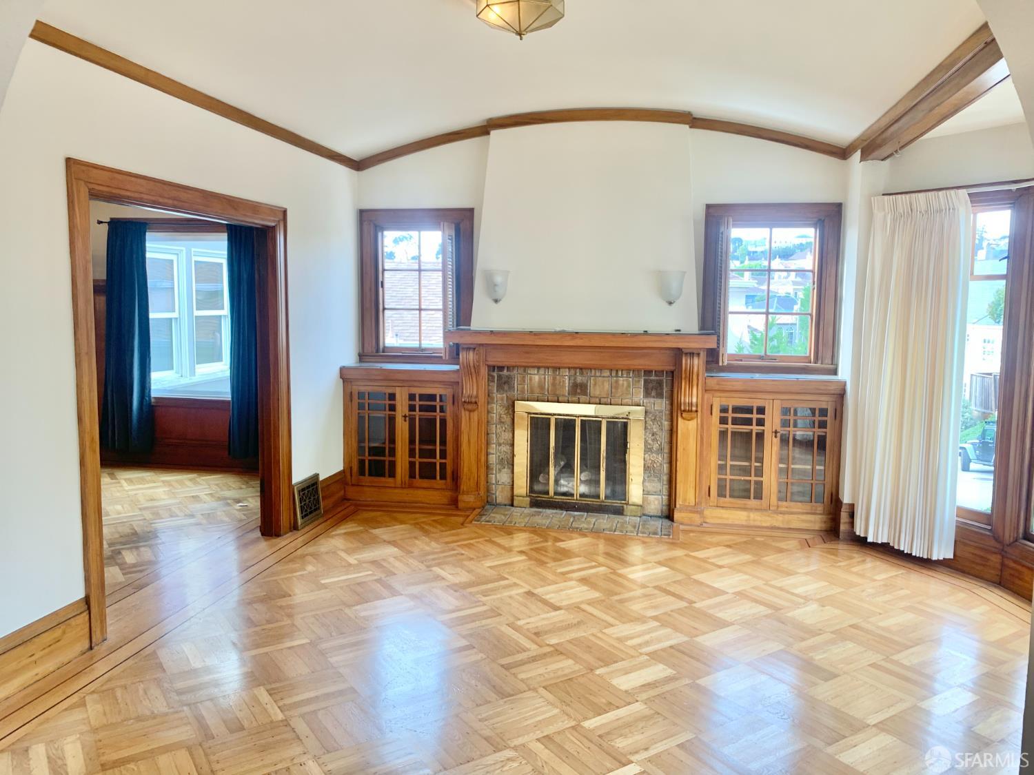 Detail Gallery Image 4 of 32 For 775 Mangels Ave, San Francisco,  CA 94127 - 3 Beds | 2 Baths