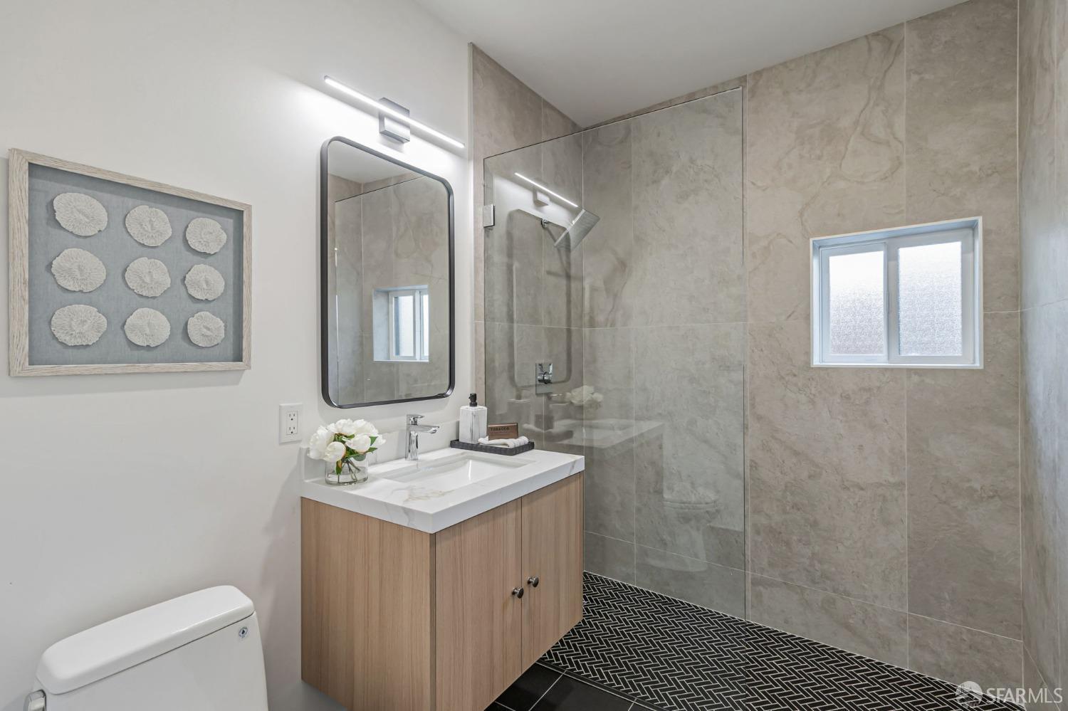 Detail Gallery Image 24 of 35 For 1841 Sunshine Valley Rd, Moss Beach,  CA 94038 - 4 Beds | 4 Baths