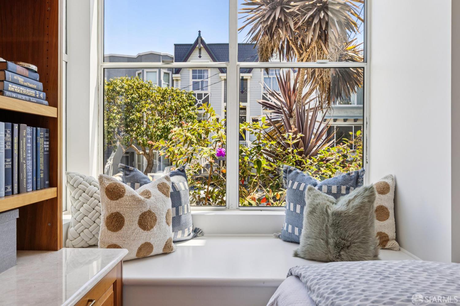 Detail Gallery Image 8 of 38 For 326 San Jose Ave, San Francisco,  CA 94110 - 3 Beds | 2 Baths