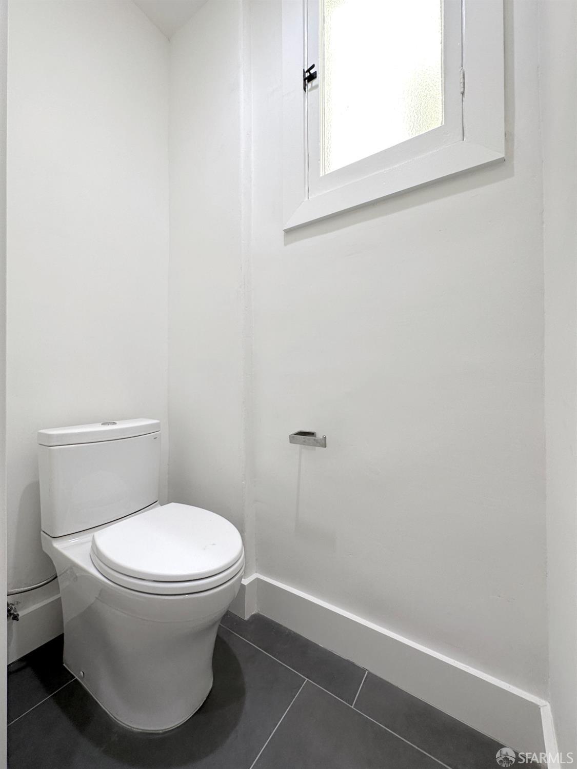 Detail Gallery Image 22 of 34 For 615 Octavia St, San Francisco,  CA 94102 - – Beds | – Baths