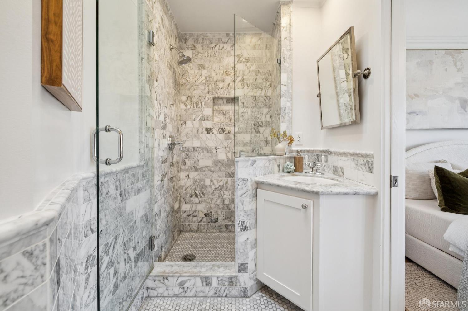 Detail Gallery Image 40 of 97 For 560 18th Ave, San Francisco,  CA 94121 - 4 Beds | 2/1 Baths