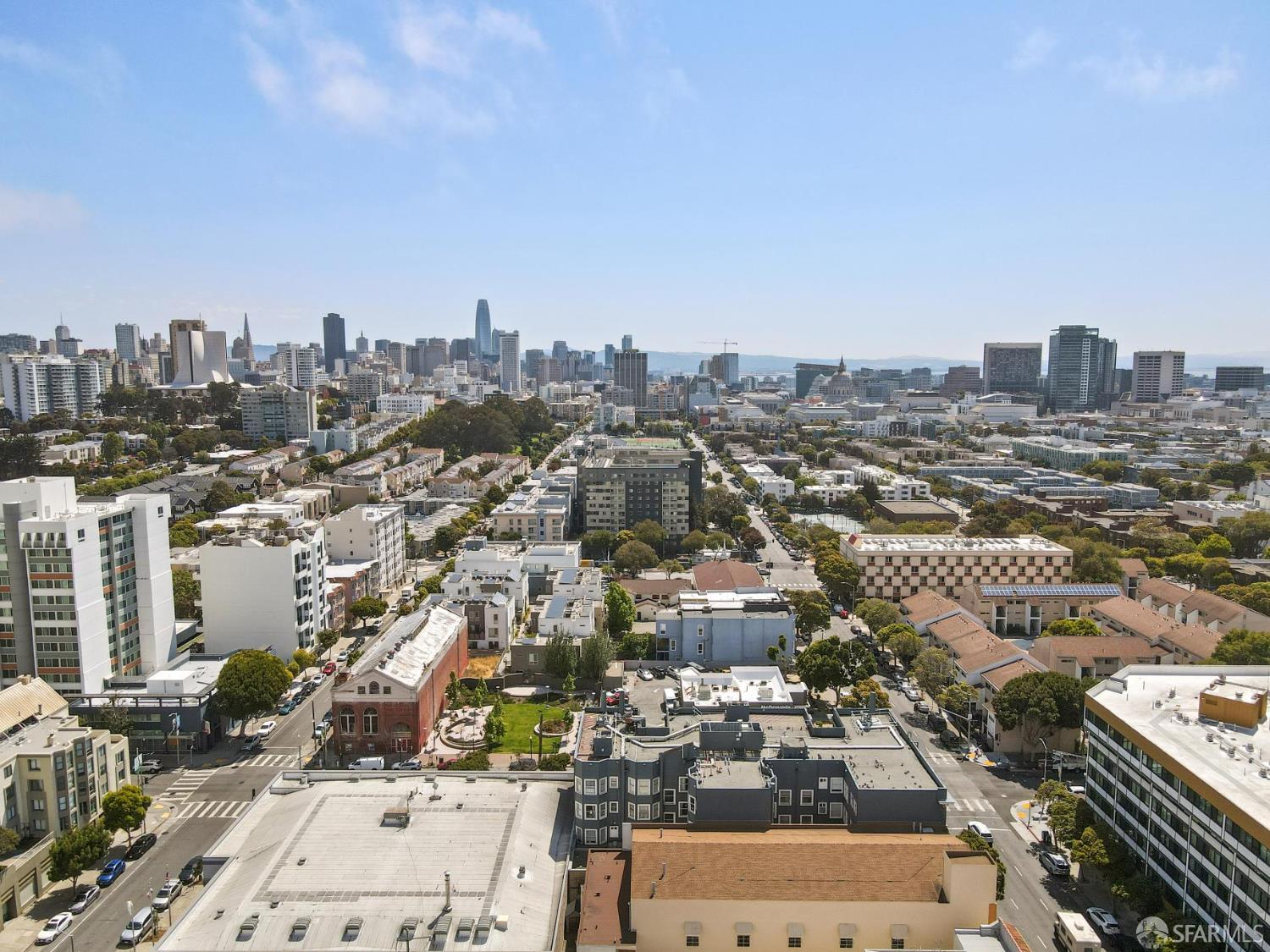 Detail Gallery Image 25 of 28 For 1110 Steiner St, San Francisco,  CA 94115 - – Beds | – Baths
