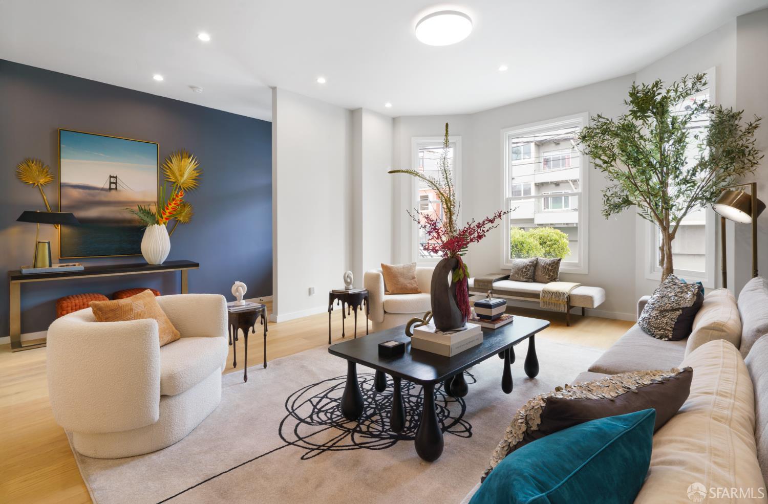 Detail Gallery Image 4 of 61 For 2580 Mcallister St, San Francisco,  CA 94118 - 5 Beds | 5/1 Baths