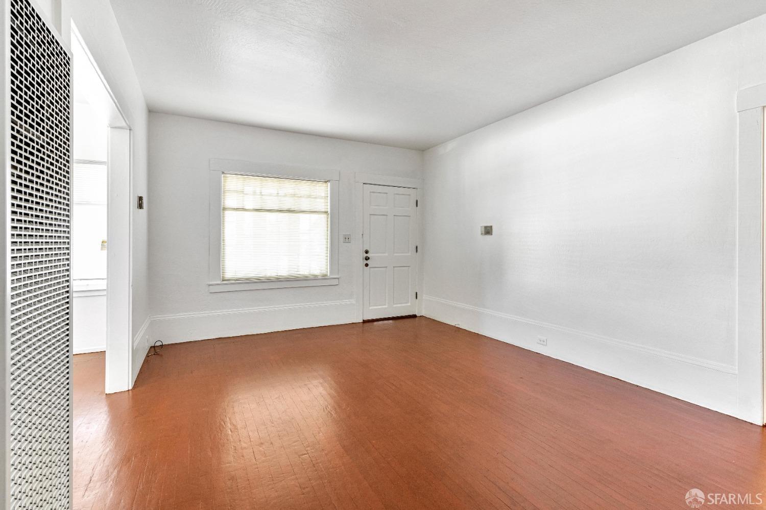 Detail Gallery Image 11 of 42 For 2709 Nicol Ave, Oakland,  CA 94602 - 3 Beds | 1 Baths