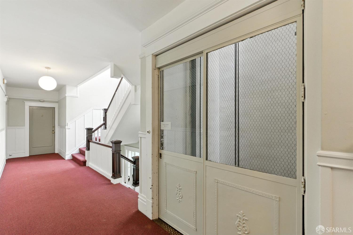 Photo #6: 425058443 Listing 