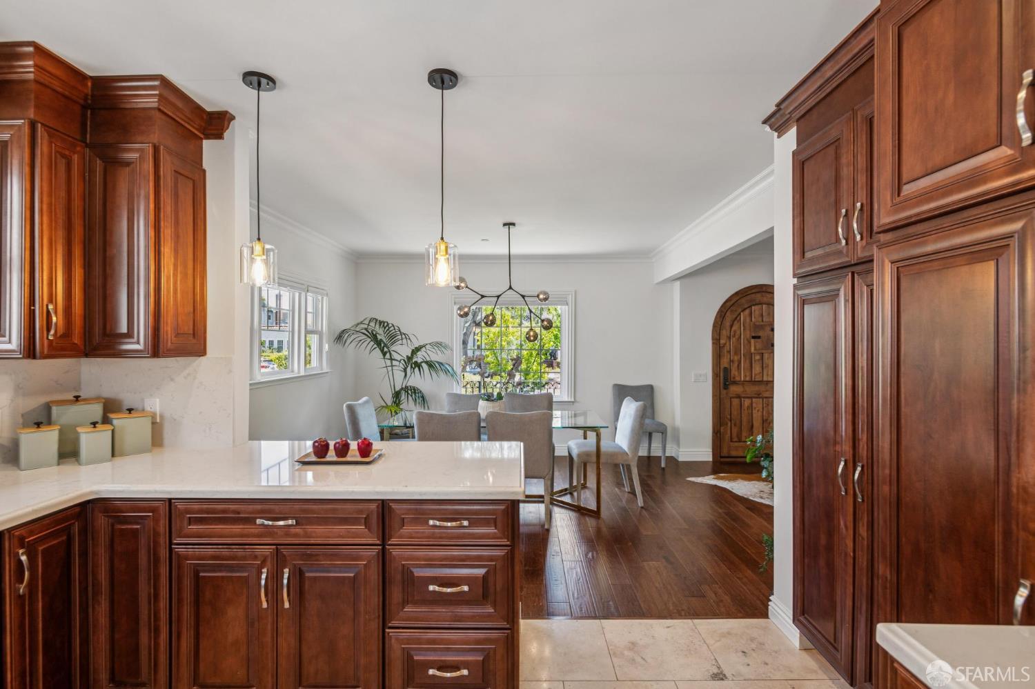 Detail Gallery Image 25 of 87 For 29 16th Ave, San Mateo,  CA 94402 - 4 Beds | 3 Baths