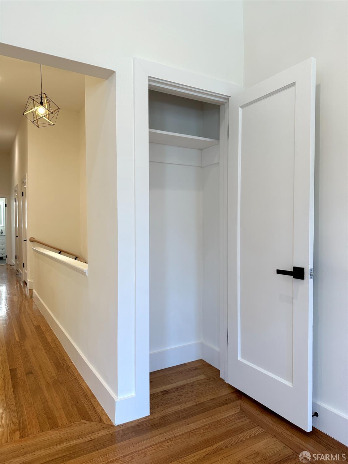 Detail Gallery Image 5 of 34 For 615 Octavia St, San Francisco,  CA 94102 - – Beds | – Baths