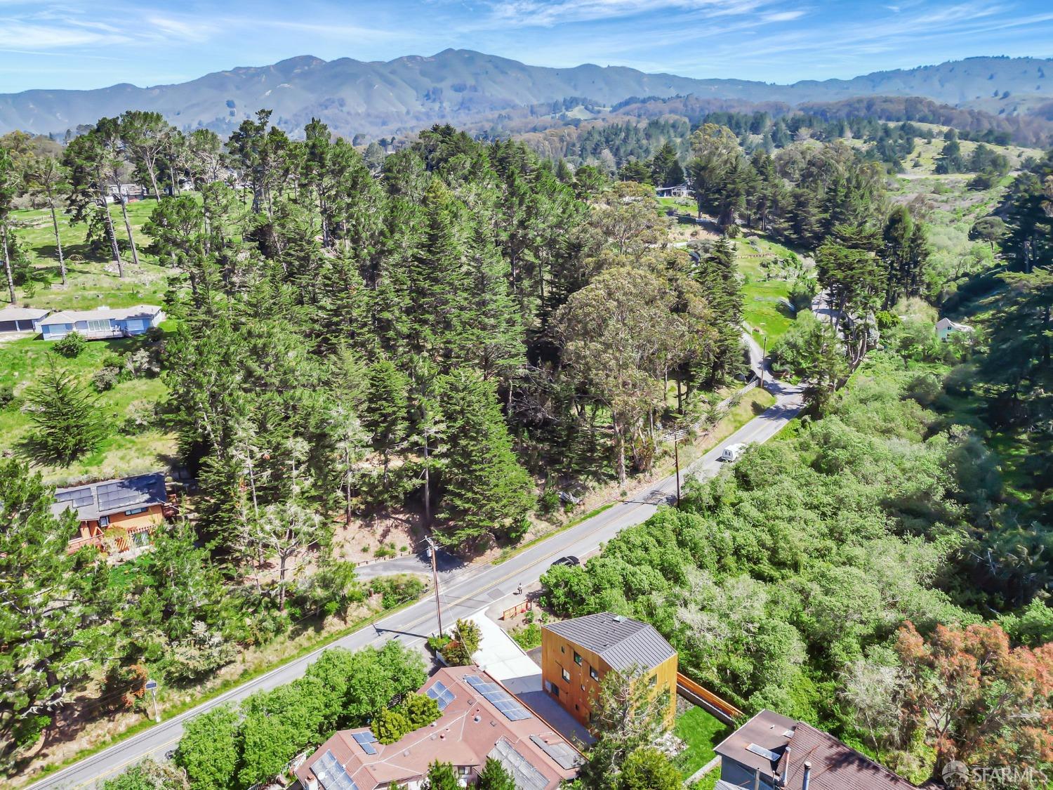 Detail Gallery Image 33 of 35 For 1841 Sunshine Valley Rd, Moss Beach,  CA 94038 - 4 Beds | 4 Baths