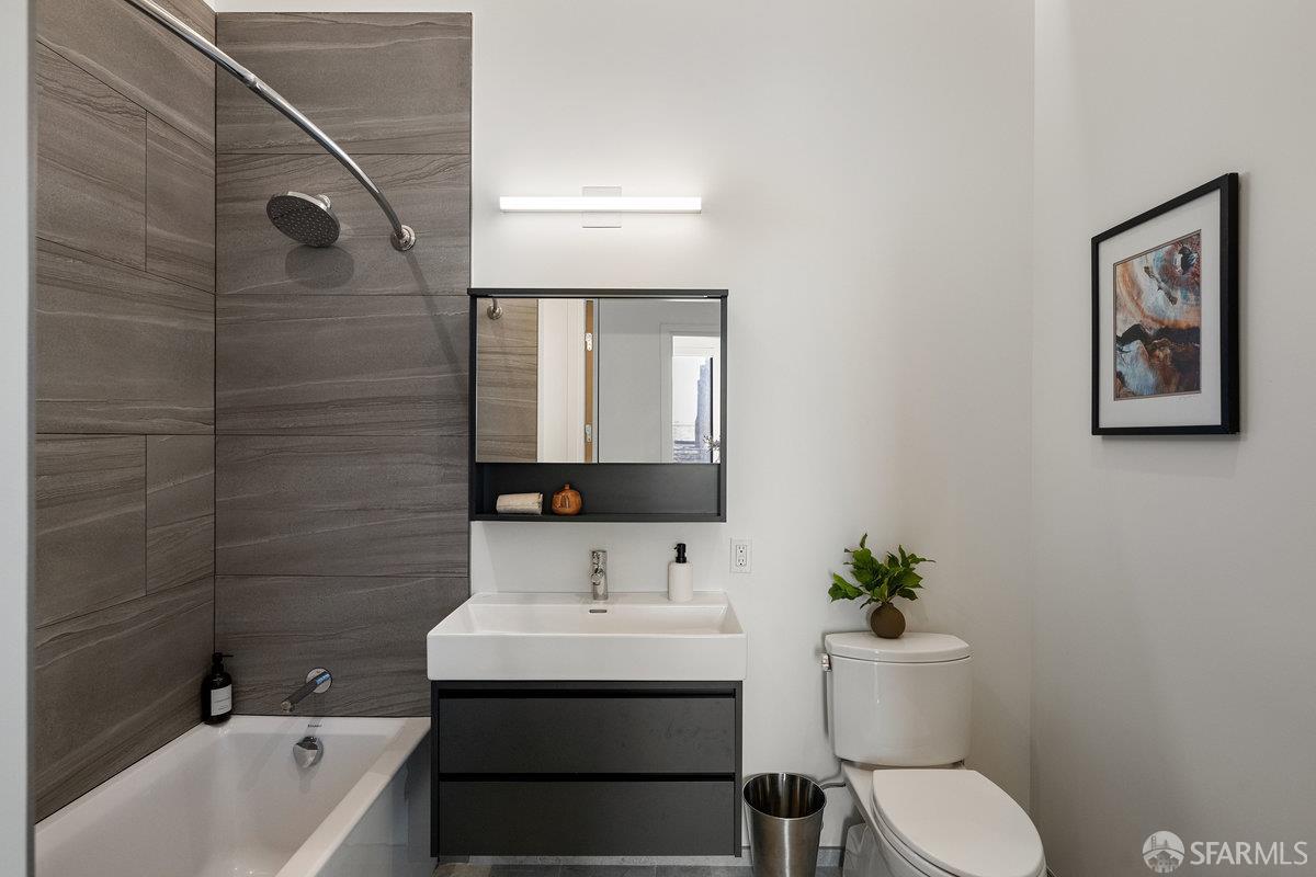 Detail Gallery Image 25 of 34 For 1523 Franklin St #801,  San Francisco,  CA 94109 - 3 Beds | 2 Baths