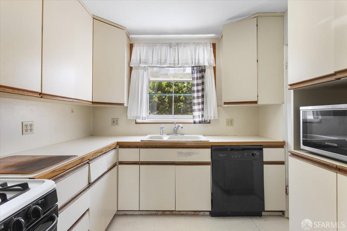 Detail Gallery Image 11 of 32 For 757 Circle Ct, South San Francisco,  CA 94080 - 2 Beds | 1 Baths