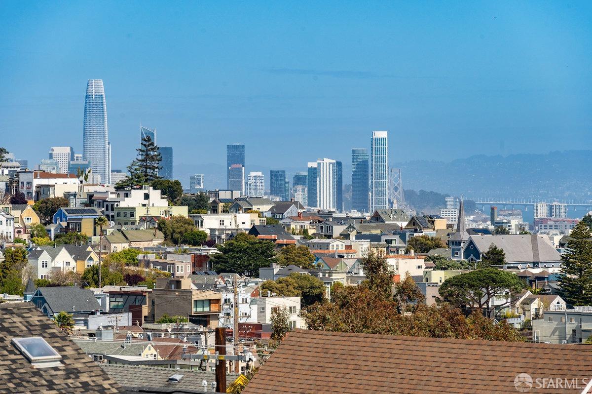 Detail Gallery Image 21 of 22 For 4258 26th St, San Francisco,  CA 94131 - 5 Beds | 4/1 Baths