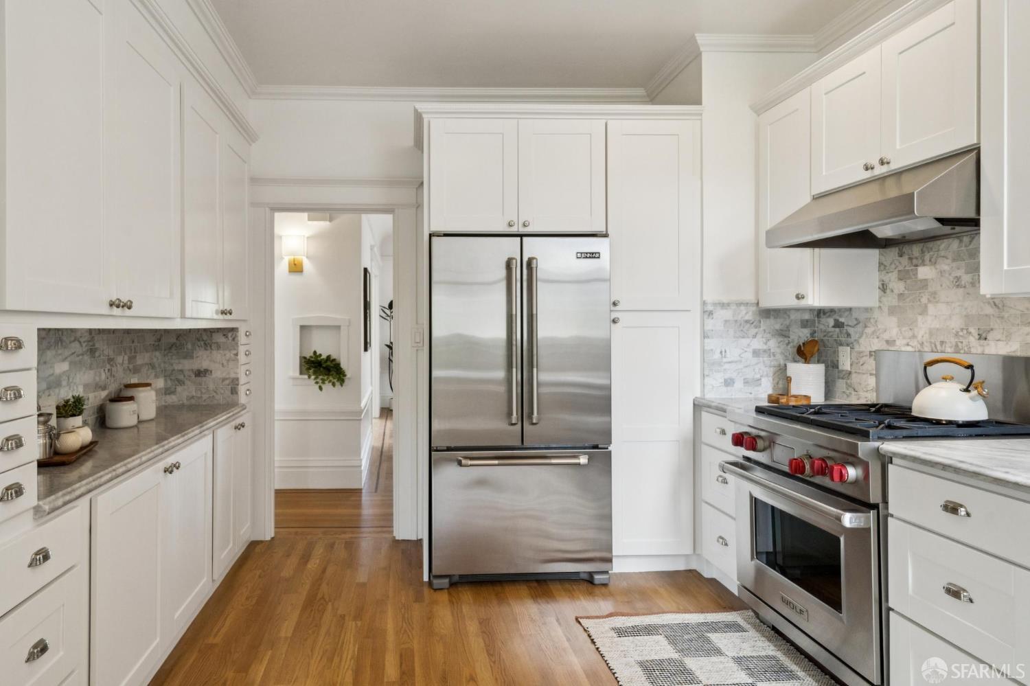 Detail Gallery Image 21 of 97 For 560 18th Ave, San Francisco,  CA 94121 - 4 Beds | 2/1 Baths