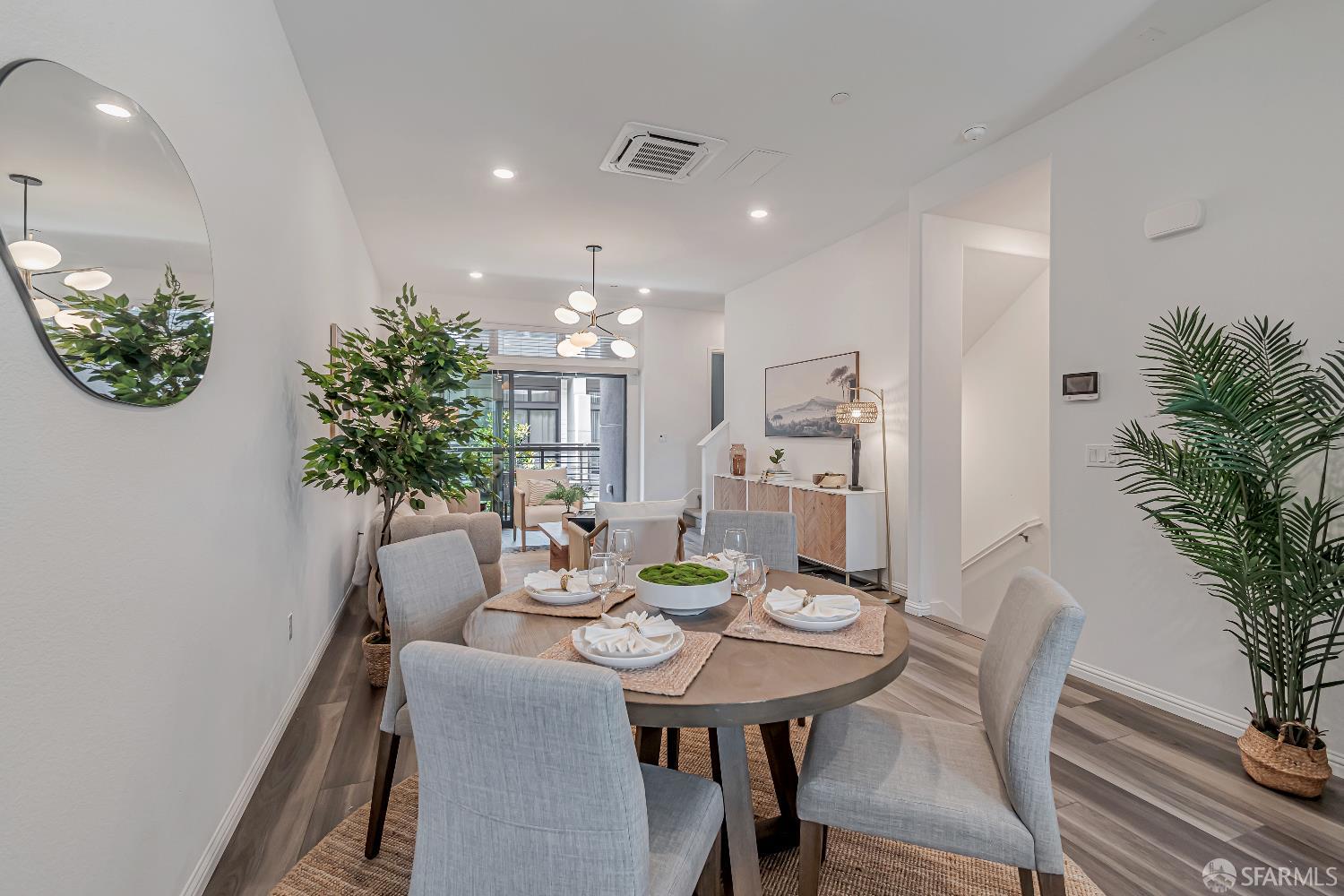 Detail Gallery Image 13 of 33 For 192 Waters Park Cir #2,  San Mateo,  CA 94403 - 2 Beds | 2/1 Baths
