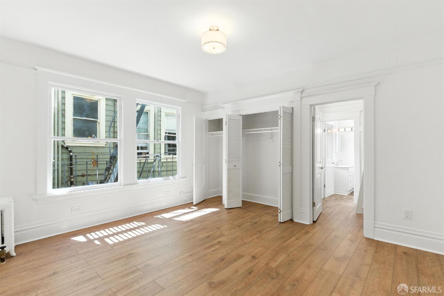 Photo #10: 425058443 Listing: Photo #10