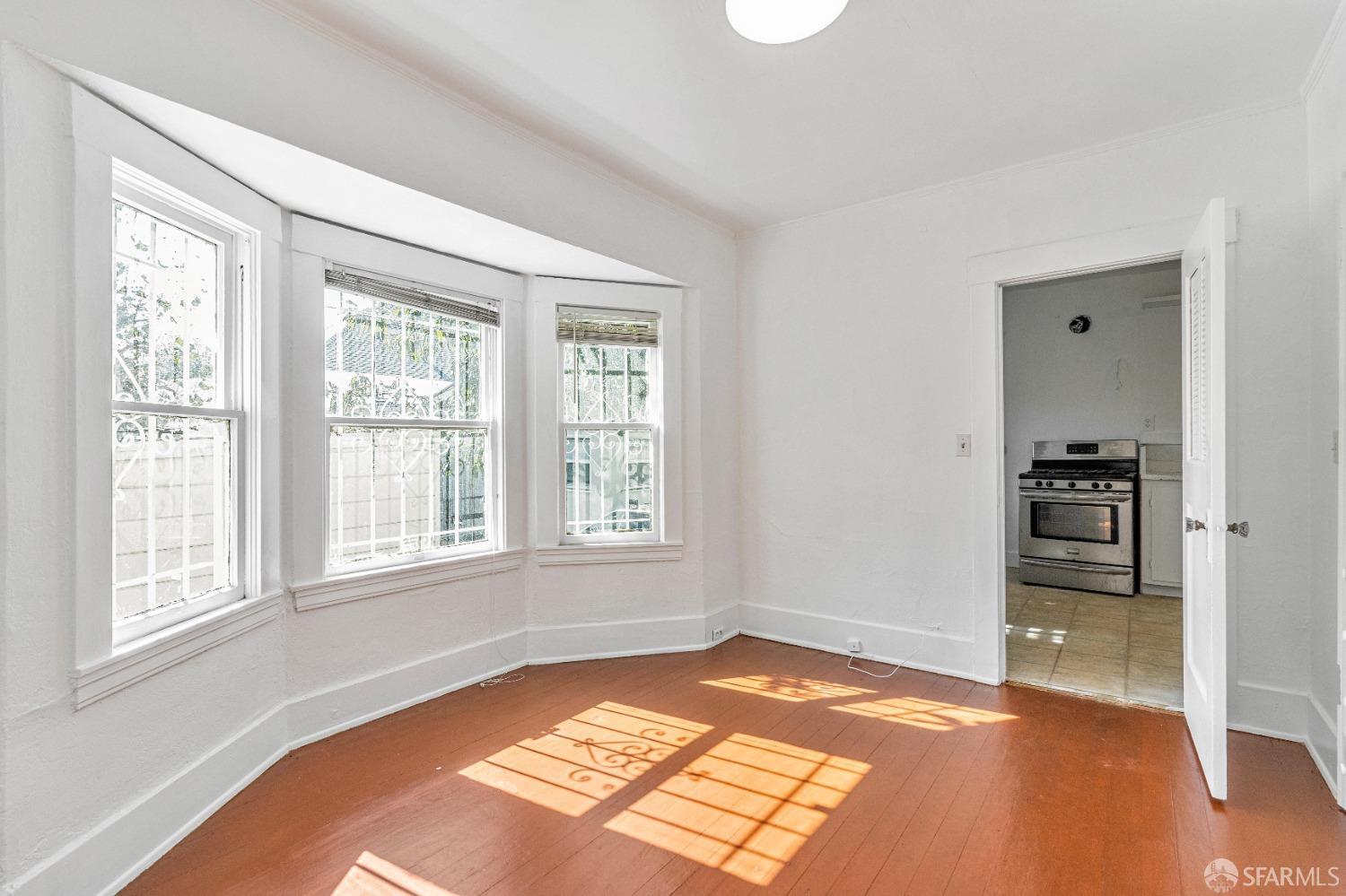 Detail Gallery Image 19 of 42 For 2709 Nicol Ave, Oakland,  CA 94602 - 3 Beds | 1 Baths