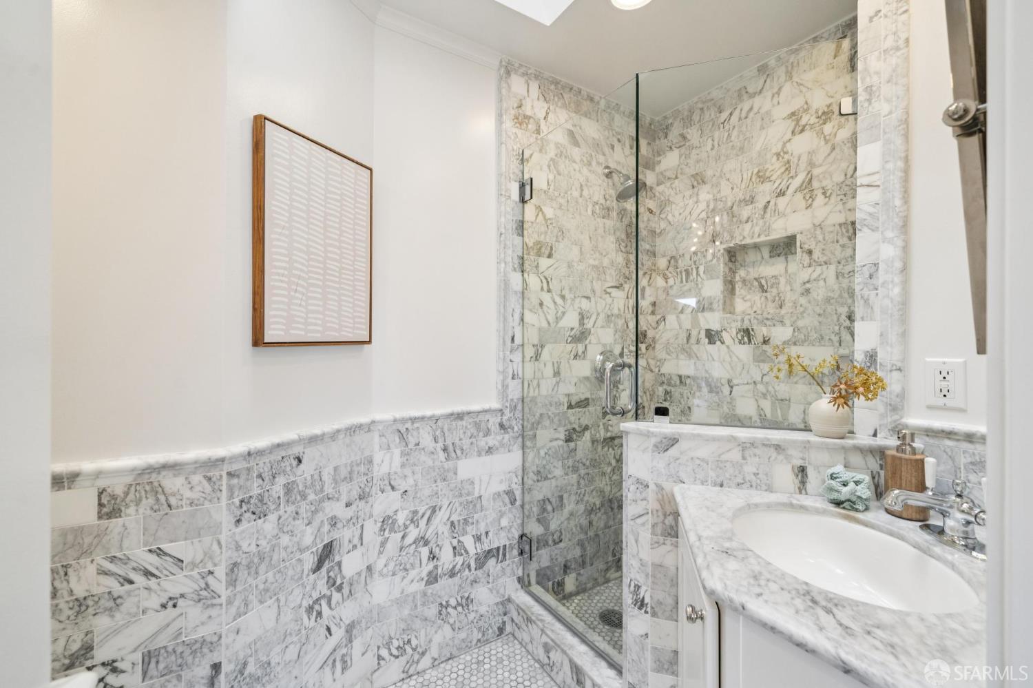Detail Gallery Image 39 of 97 For 560 18th Ave, San Francisco,  CA 94121 - 4 Beds | 2/1 Baths