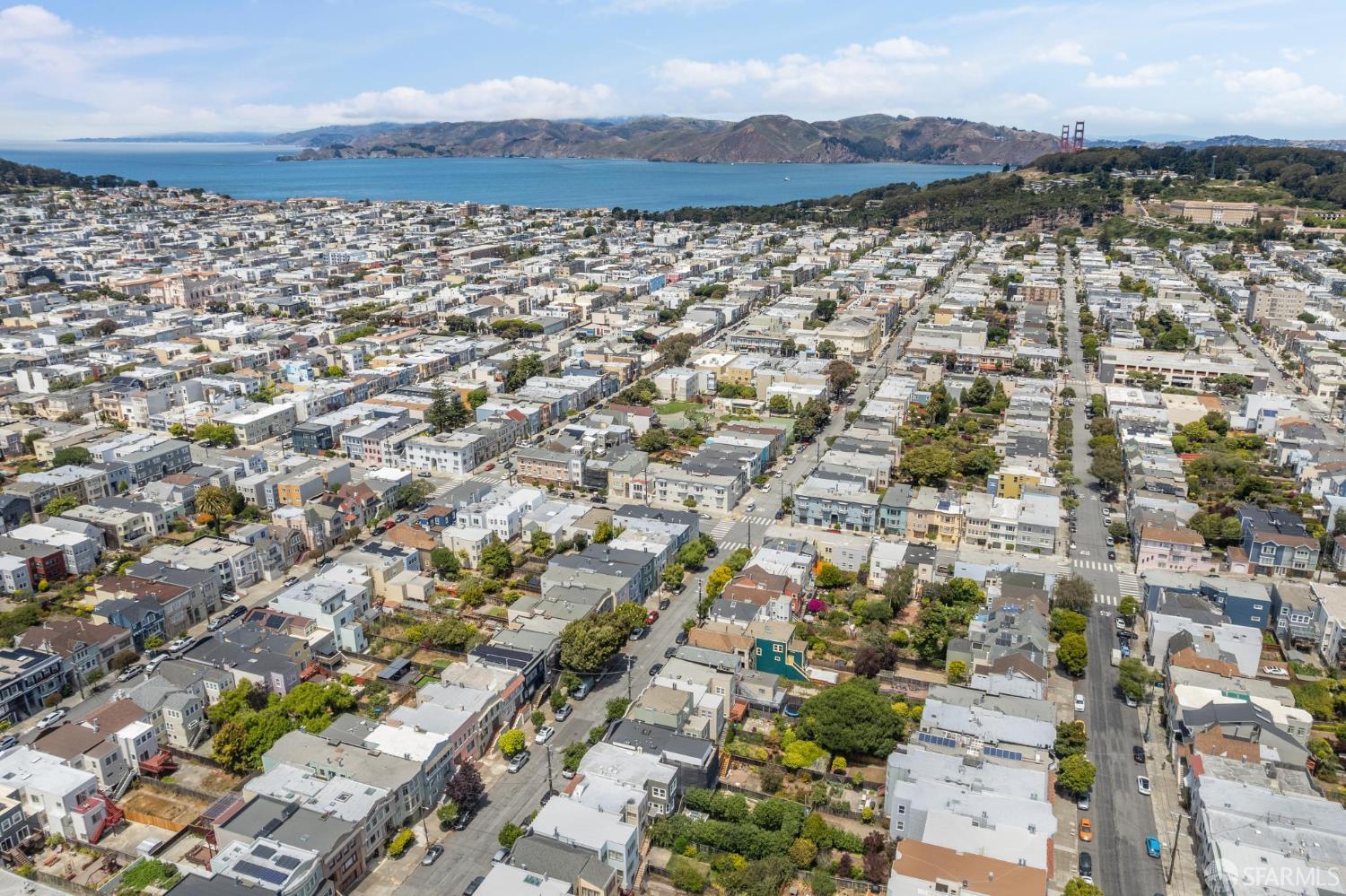 Detail Gallery Image 81 of 97 For 560 18th Ave, San Francisco,  CA 94121 - 4 Beds | 2/1 Baths