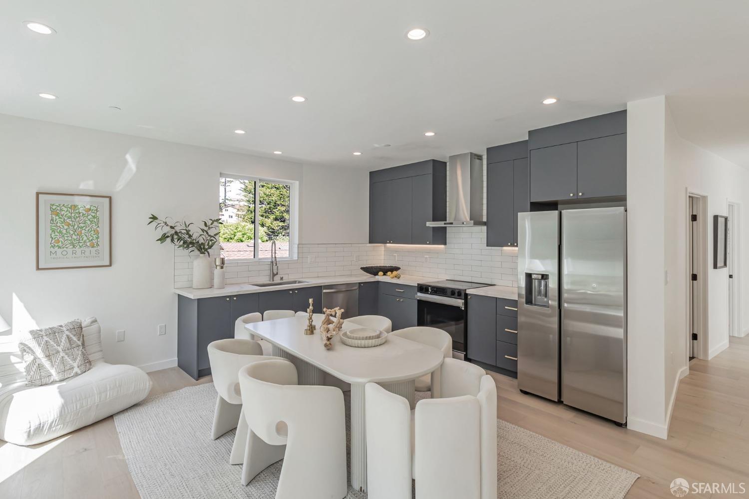 Detail Gallery Image 14 of 35 For 1841 Sunshine Valley Rd, Moss Beach,  CA 94038 - 4 Beds | 4 Baths