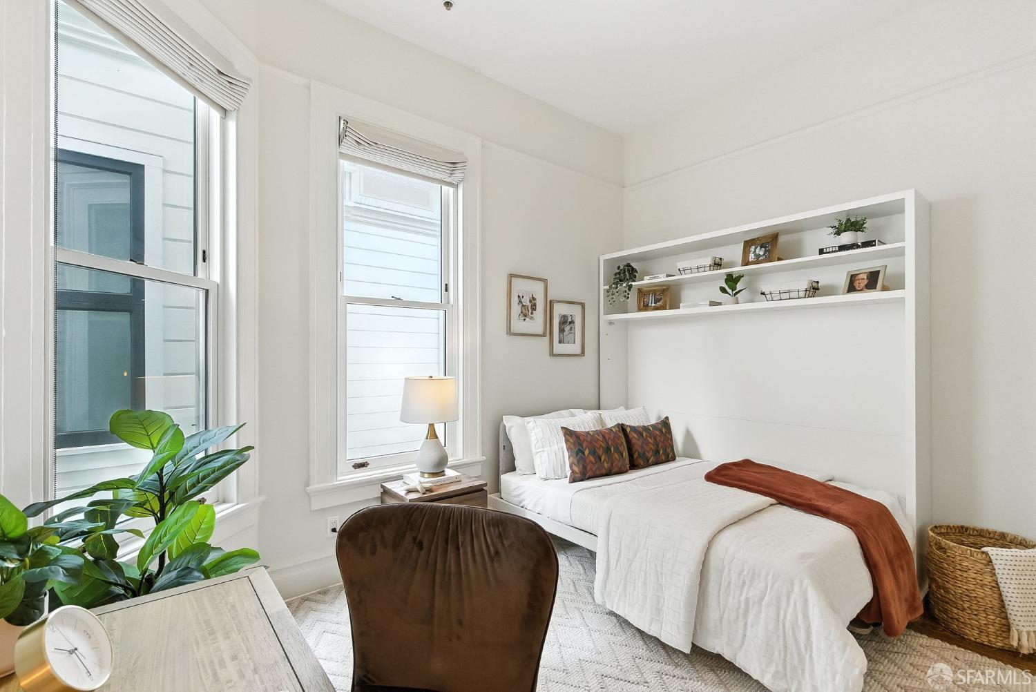 Detail Gallery Image 15 of 40 For 617 Broderick St #B,  San Francisco,  CA 94117 - 4 Beds | 4 Baths