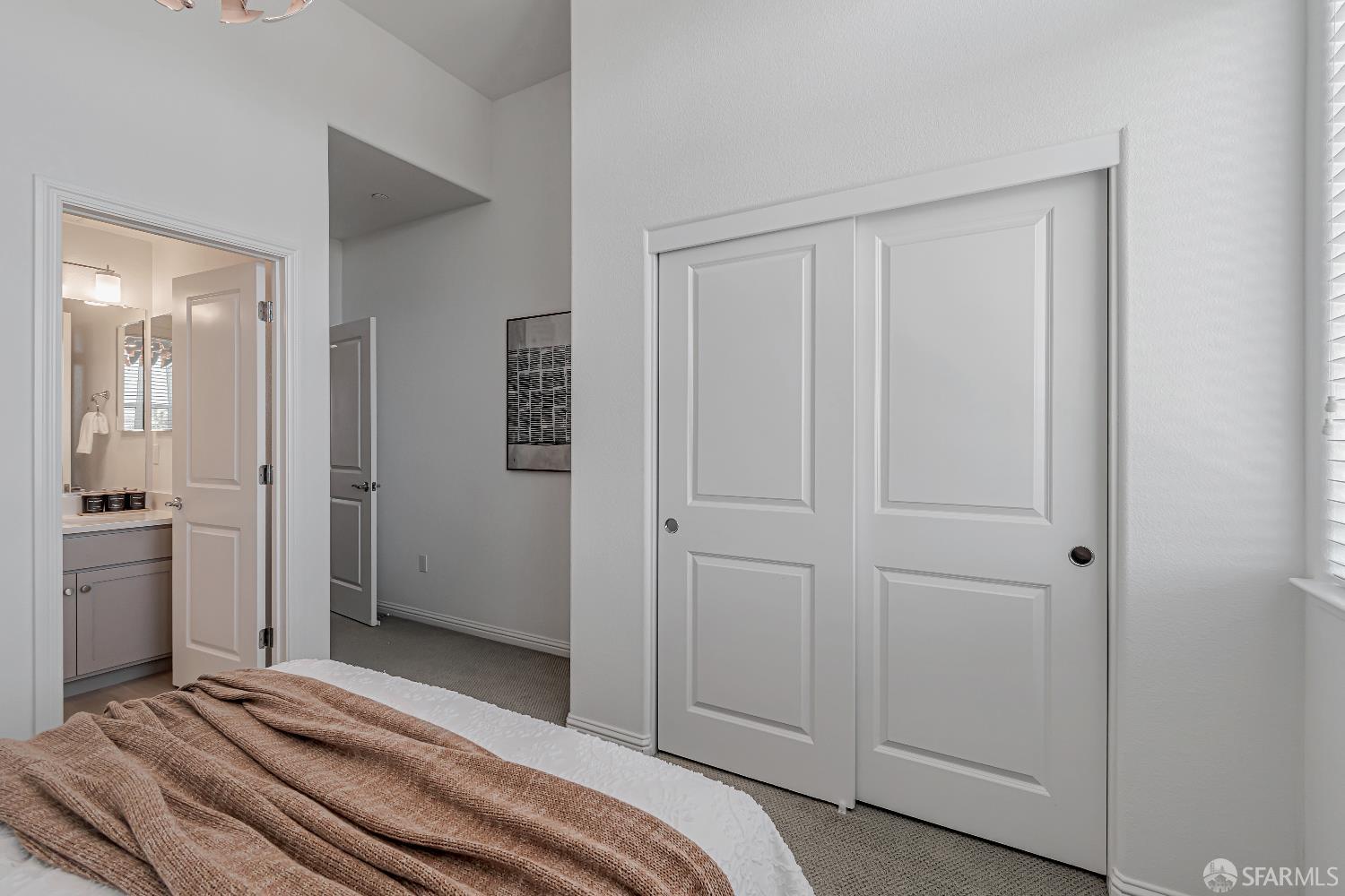 Detail Gallery Image 23 of 33 For 192 Waters Park Cir #2,  San Mateo,  CA 94403 - 2 Beds | 2/1 Baths