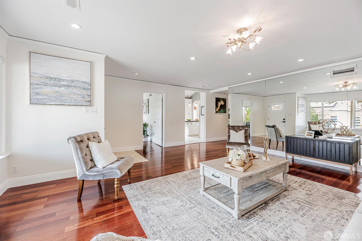 Detail Gallery Image 8 of 70 For 1371 Encina Dr, Millbrae,  CA 94030 - 3 Beds | 2 Baths