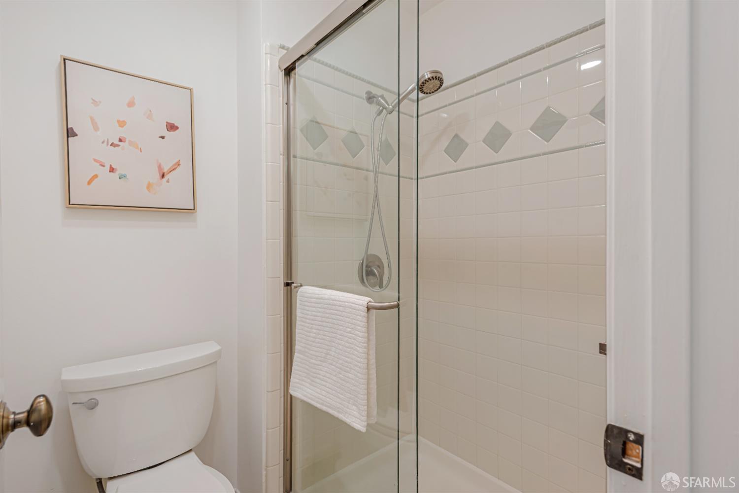 Detail Gallery Image 24 of 65 For 340 Vallejo Dr #71,  Millbrae,  CA 94030 - 3 Beds | 2 Baths