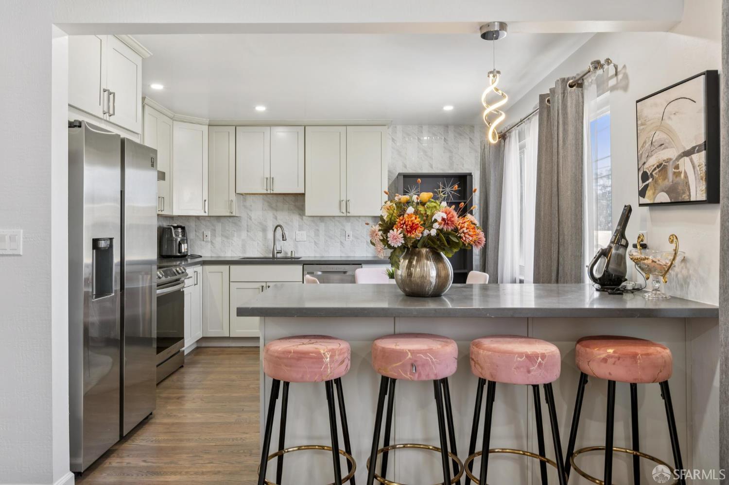 Detail Gallery Image 23 of 55 For 15 Belle Ave, San Francisco,  CA 94132 - 3 Beds | 2 Baths
