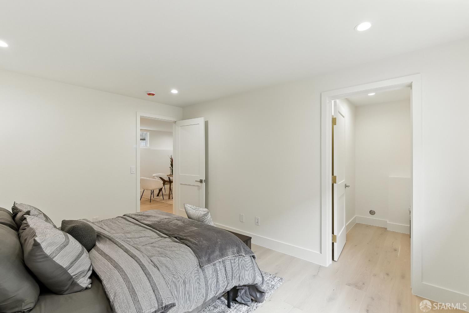 Detail Gallery Image 34 of 42 For 160 Upland Dr, San Francisco,  CA 94127 - 5 Beds | 4 Baths