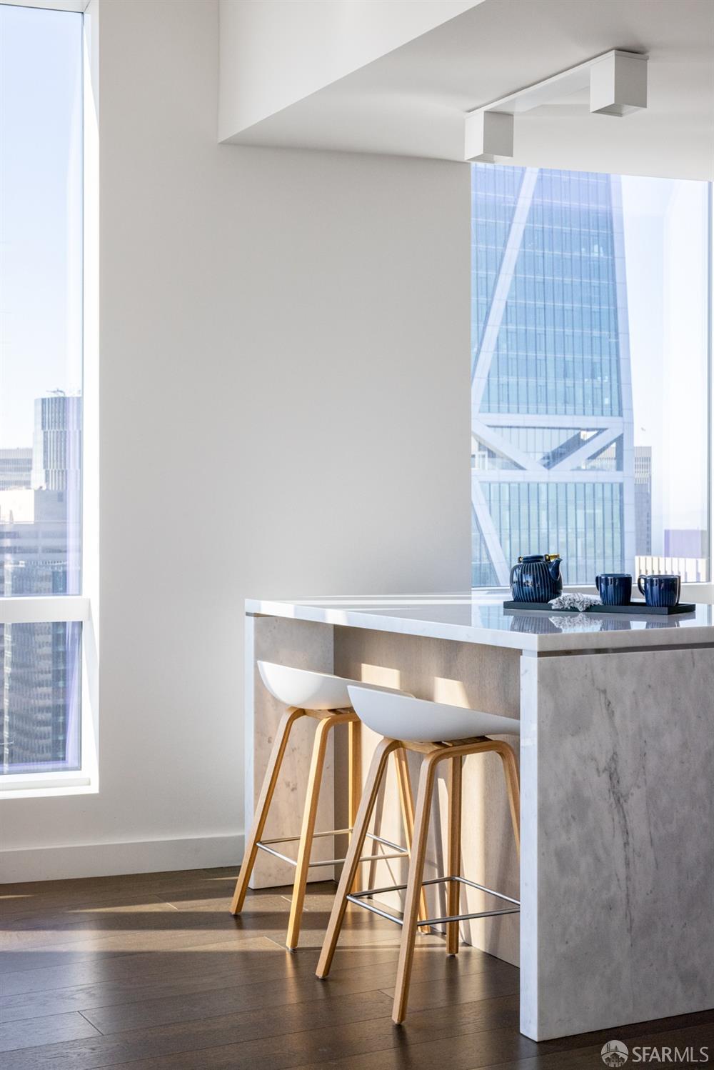 Detail Gallery Image 3 of 19 For 488 Folsom St #3404,  San Francisco,  CA 94105 - 2 Beds | 2/1 Baths