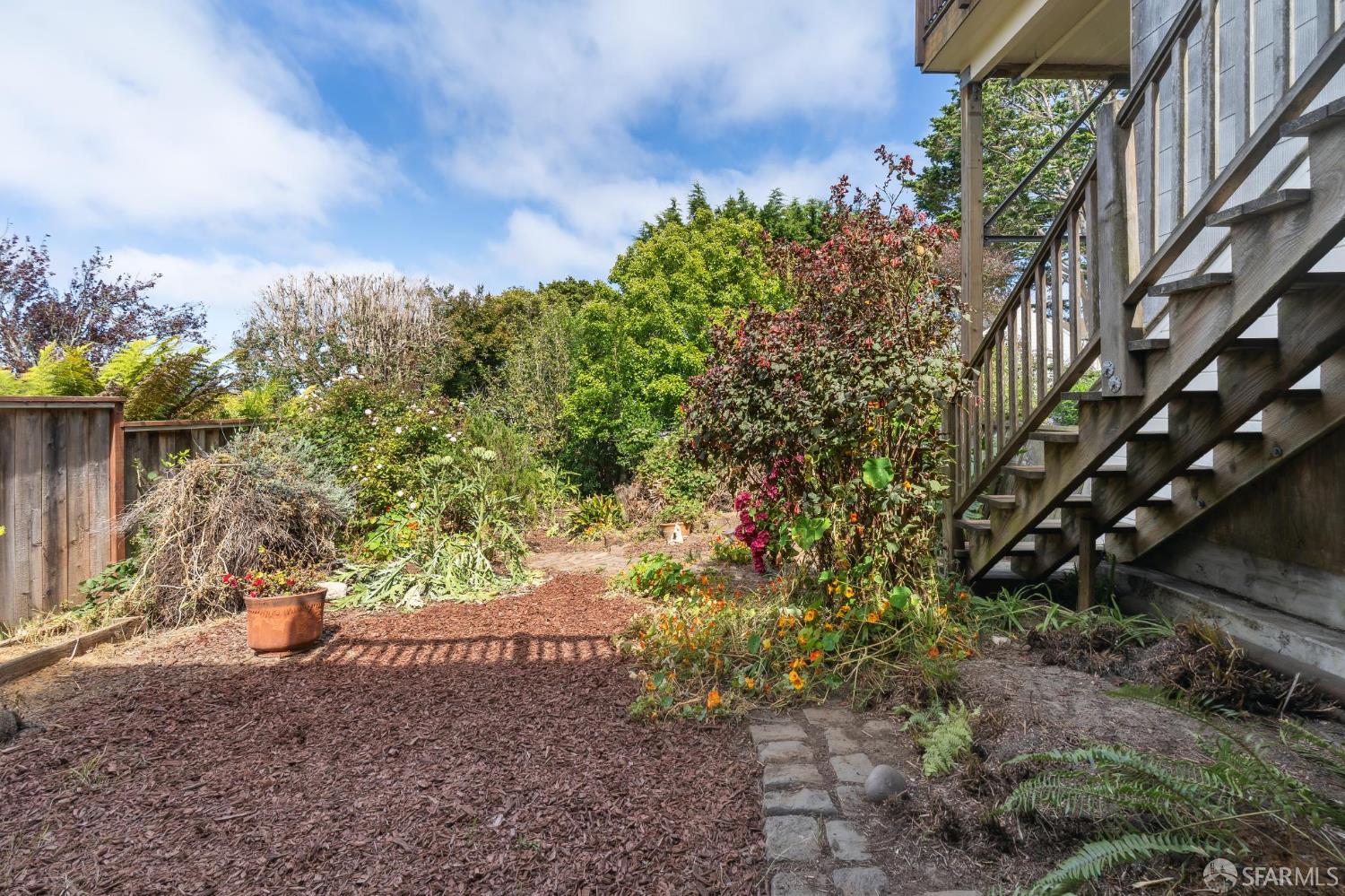 Detail Gallery Image 29 of 32 For 1781 Sanchez St, San Francisco,  CA 94131 - 4 Beds | 2/1 Baths