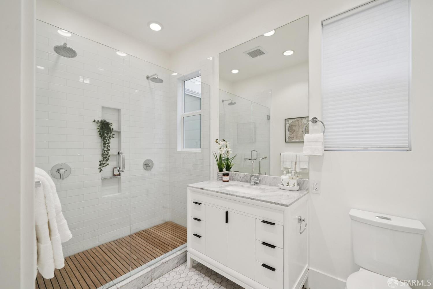 Photo #30: 425057841 Listing: Photo #30