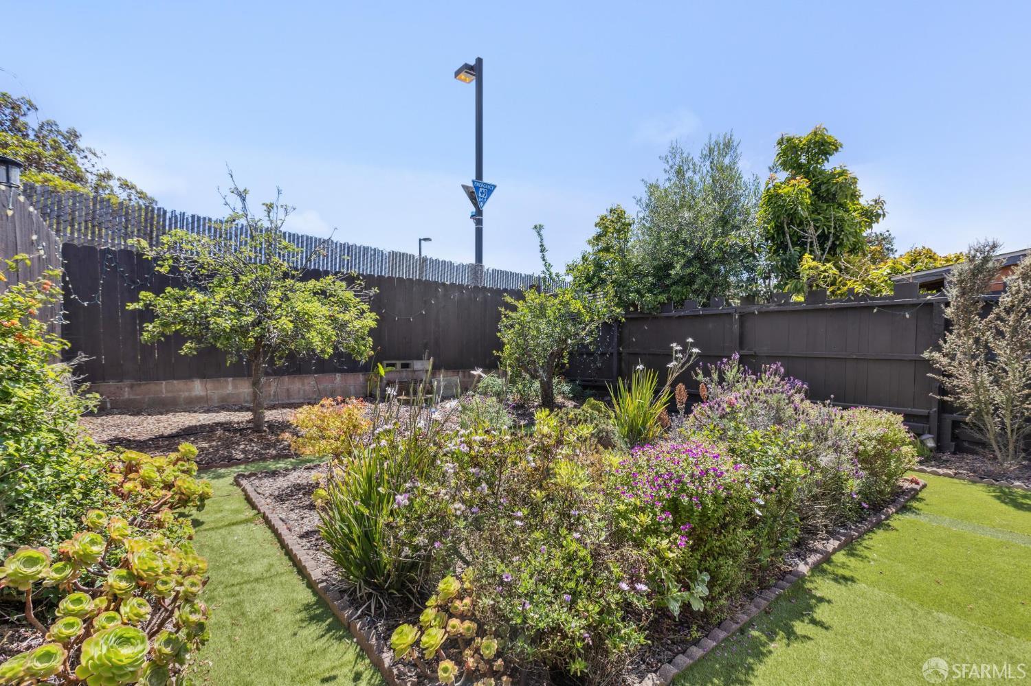 Detail Gallery Image 44 of 55 For 15 Belle Ave, San Francisco,  CA 94132 - 3 Beds | 2 Baths