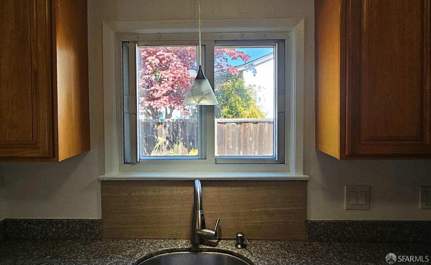 Detail Gallery Image 7 of 42 For 310 Pine St, San Bruno,  CA 94066 - 3 Beds | 2 Baths
