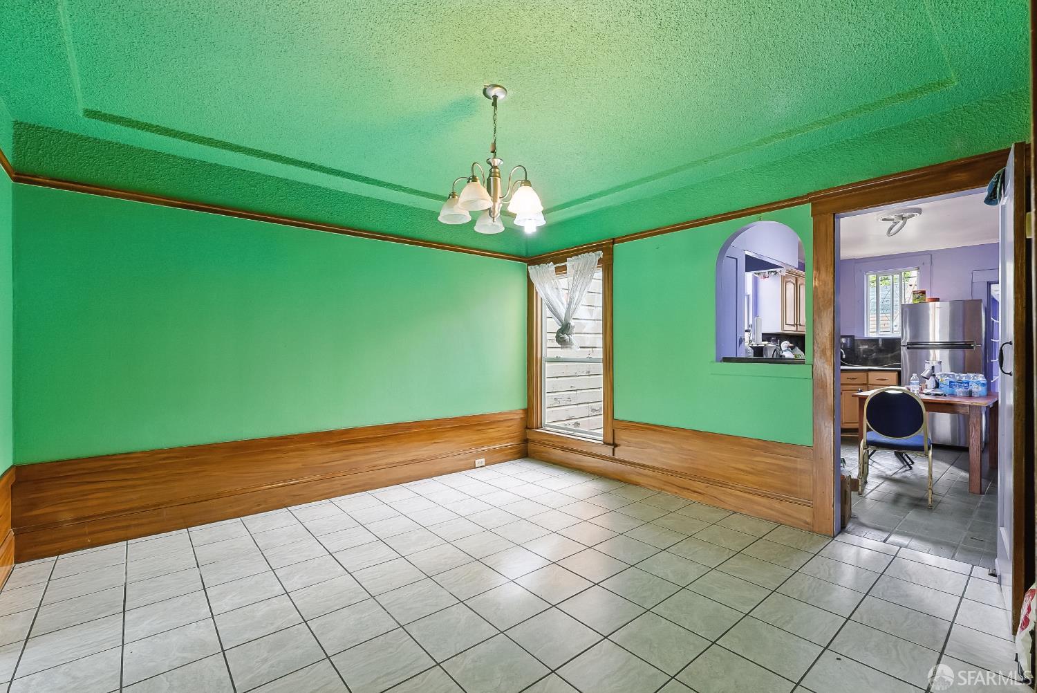 Detail Gallery Image 6 of 10 For 69 Lisbon St, San Francisco,  CA 94112 - 2 Beds | 1 Baths