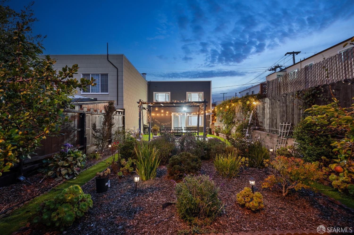Detail Gallery Image 41 of 55 For 15 Belle Ave, San Francisco,  CA 94132 - 3 Beds | 2 Baths