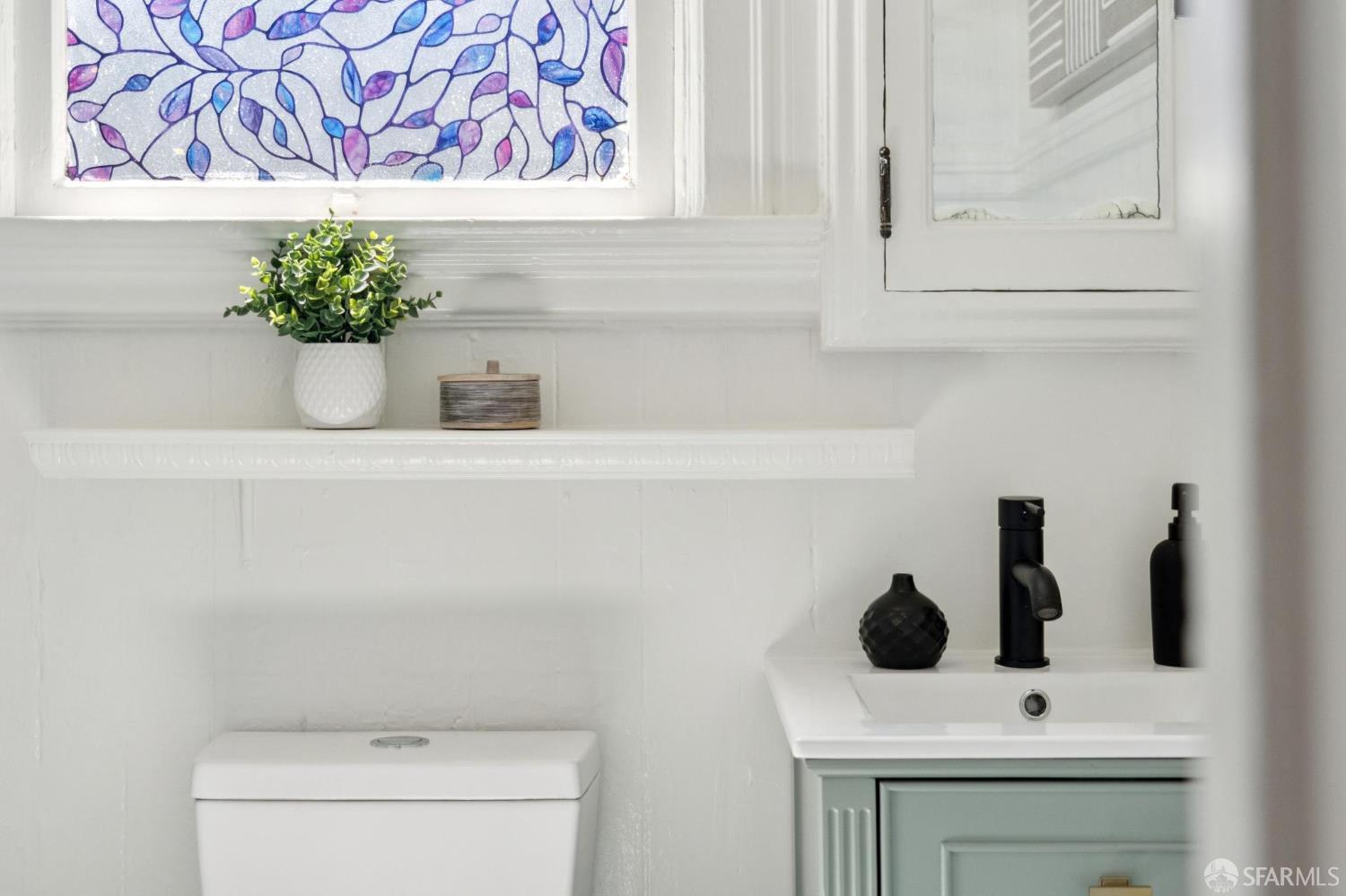 Detail Gallery Image 25 of 49 For 39 Moss St, San Francisco,  CA 94103 - 1 Beds | 1 Baths