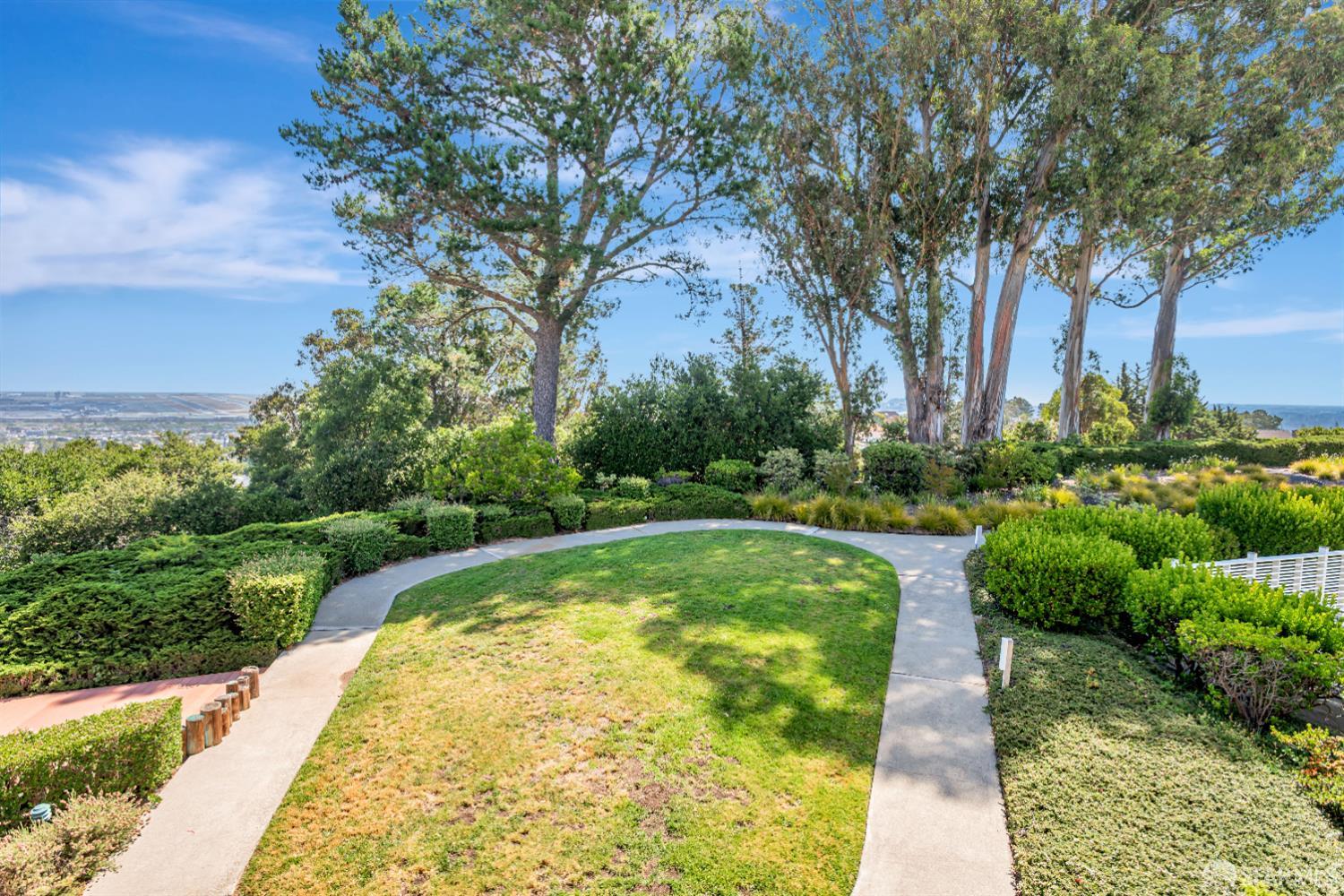 Detail Gallery Image 37 of 65 For 340 Vallejo Dr #71,  Millbrae,  CA 94030 - 3 Beds | 2 Baths