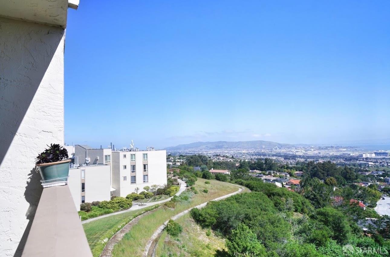 Detail Gallery Image 44 of 65 For 340 Vallejo Dr #71,  Millbrae,  CA 94030 - 3 Beds | 2 Baths