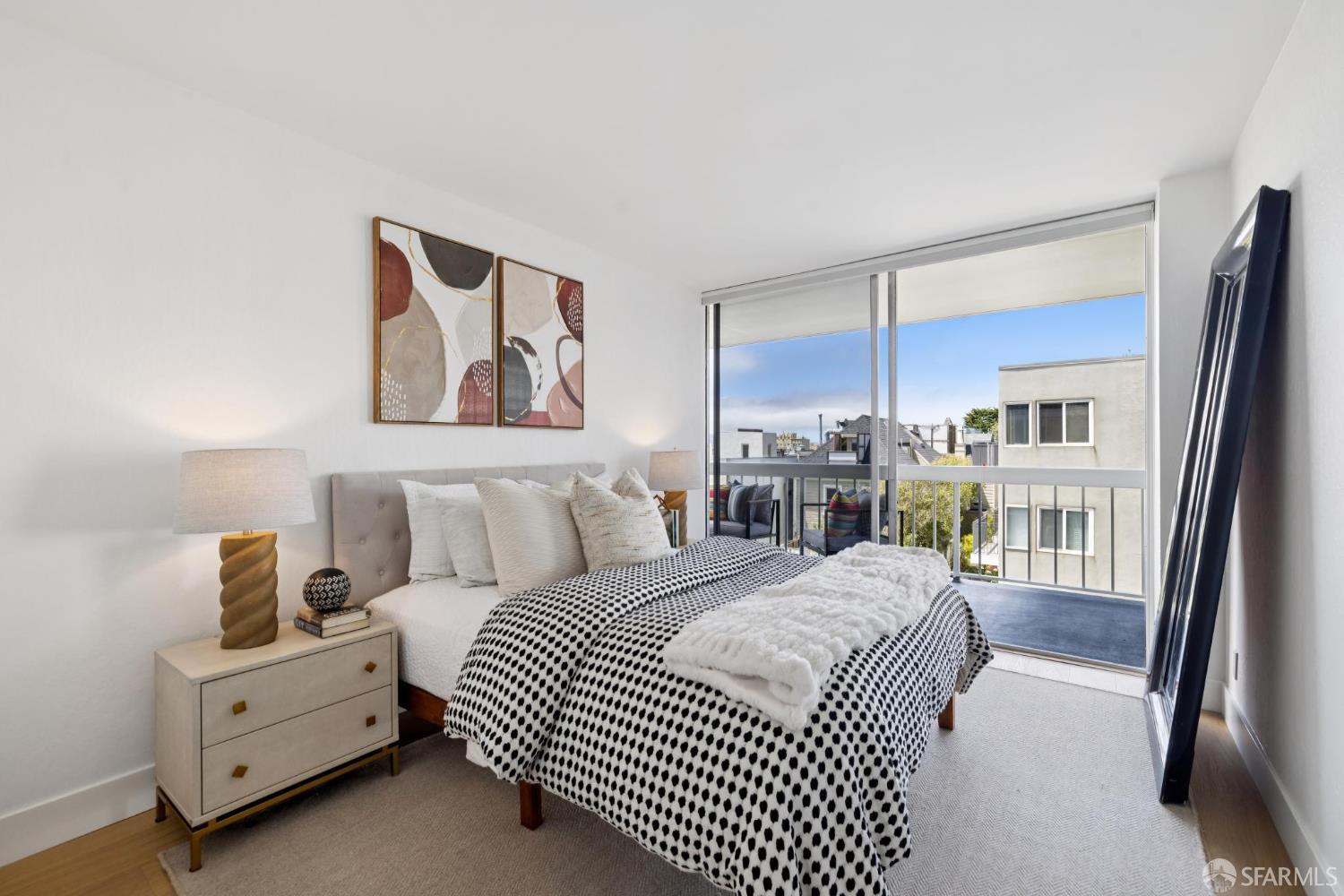 Detail Gallery Image 14 of 29 For 2200 Sacramento St #403,  San Francisco,  CA 94115 - 2 Beds | 2 Baths