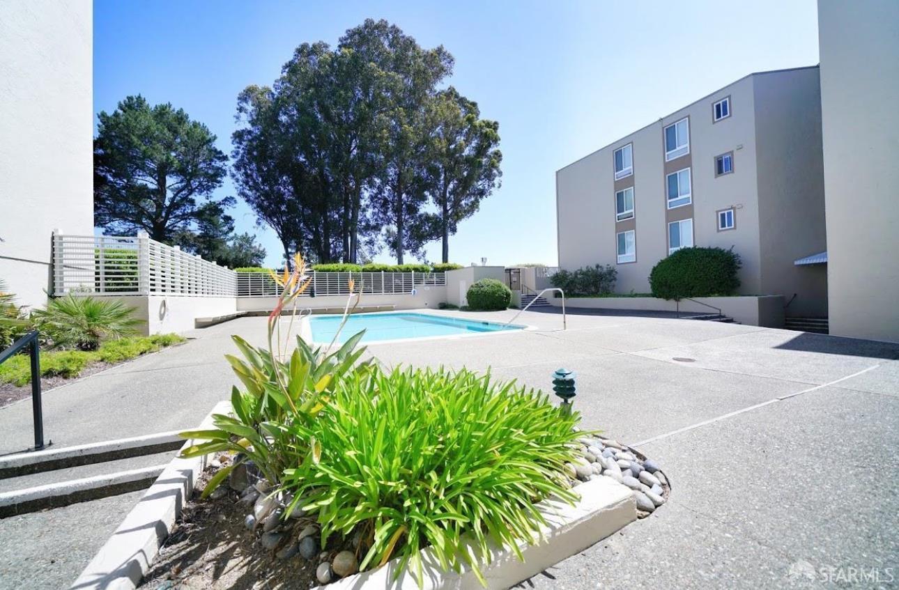 Detail Gallery Image 47 of 65 For 340 Vallejo Dr #71,  Millbrae,  CA 94030 - 3 Beds | 2 Baths