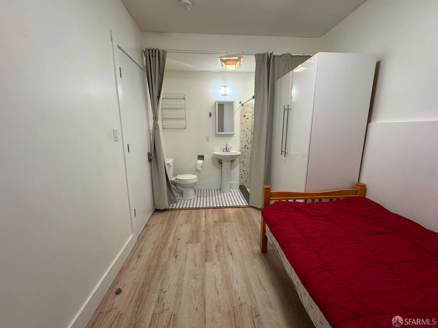Detail Gallery Image 8 of 12 For 333 Parnassus Ave, San Francisco,  CA 94117 - – Beds | – Baths