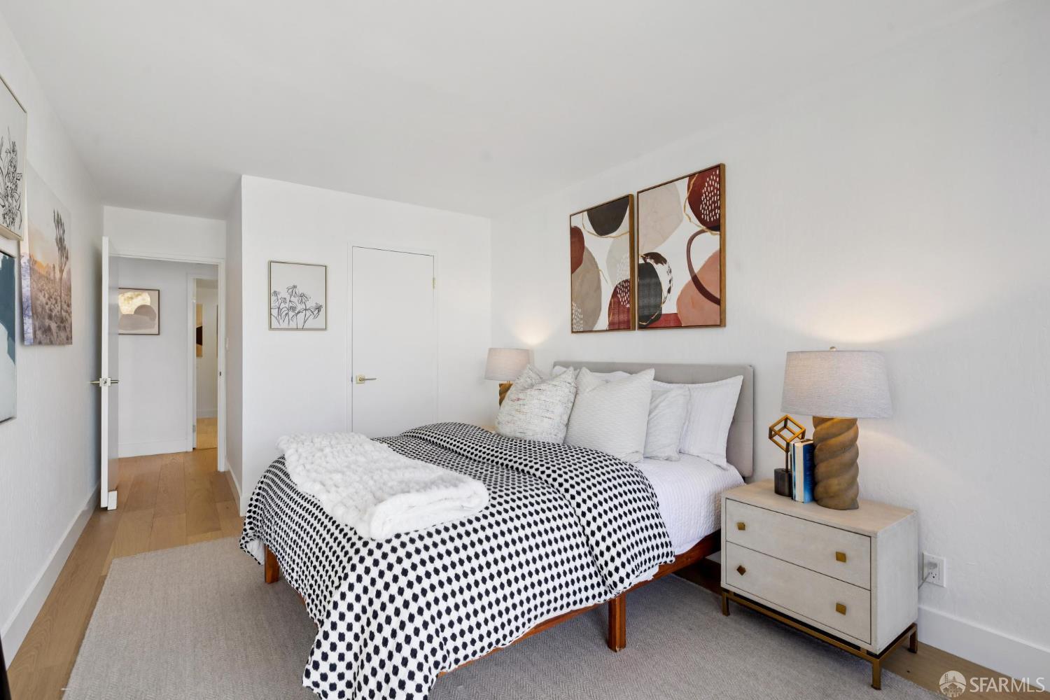 Detail Gallery Image 15 of 29 For 2200 Sacramento St #403,  San Francisco,  CA 94115 - 2 Beds | 2 Baths