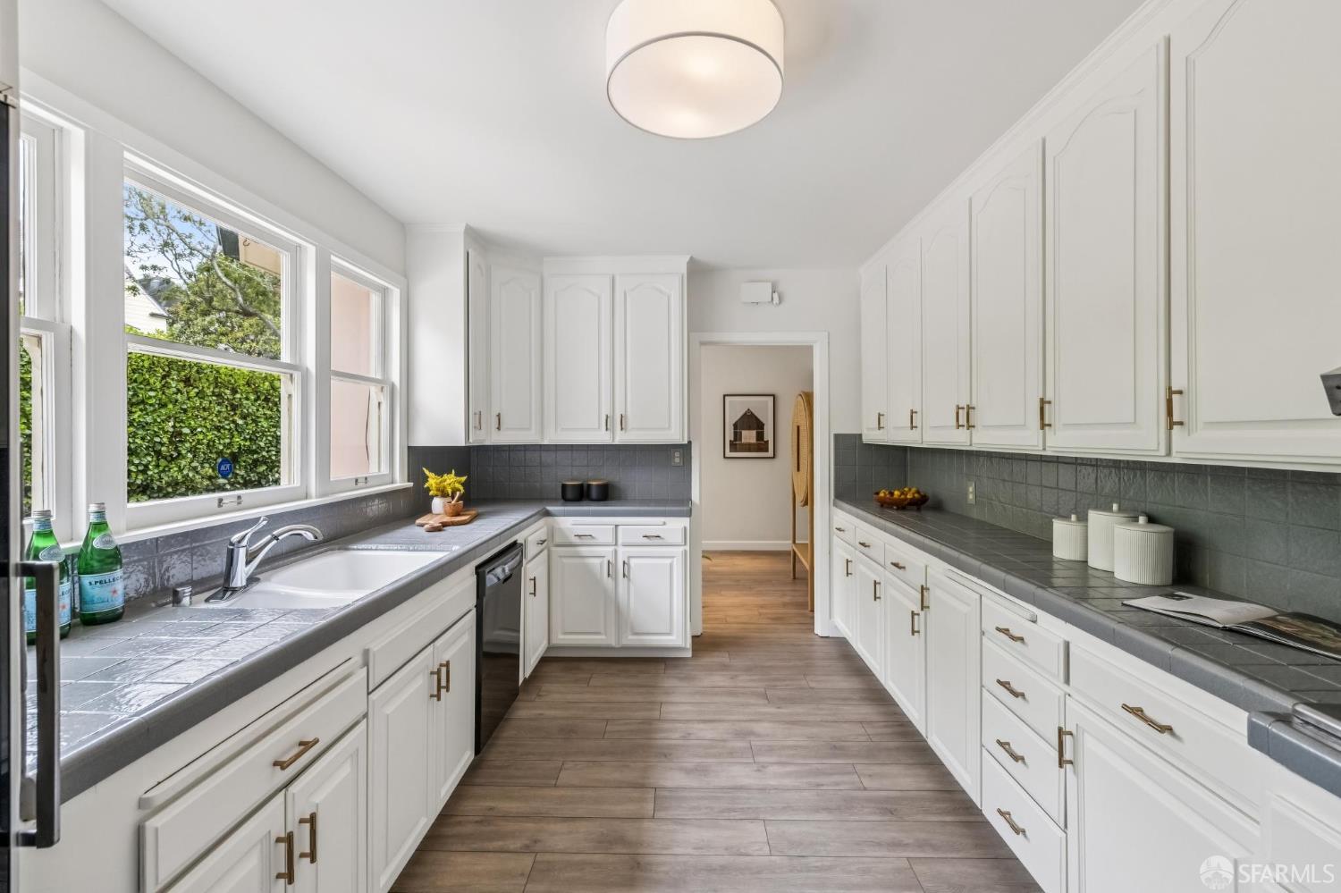 Detail Gallery Image 28 of 75 For 95 Santa Paula Ave, San Francisco,  CA 94127 - 4 Beds | 2/1 Baths