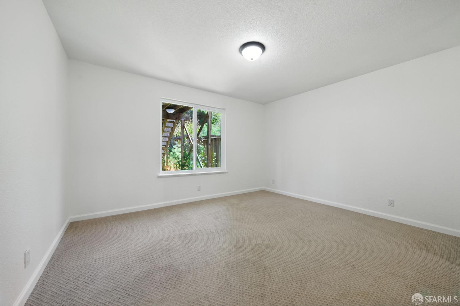 Photo #18: 425058730 Listing: Photo #18
