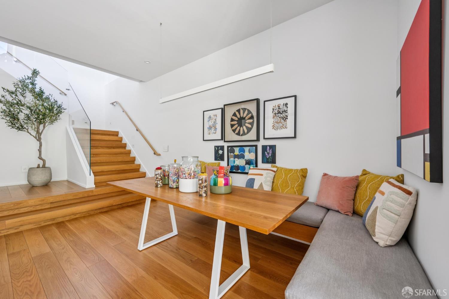 Detail Gallery Image 69 of 85 For 466 Clipper St, San Francisco,  CA 94114 - 5 Beds | 3/1 Baths