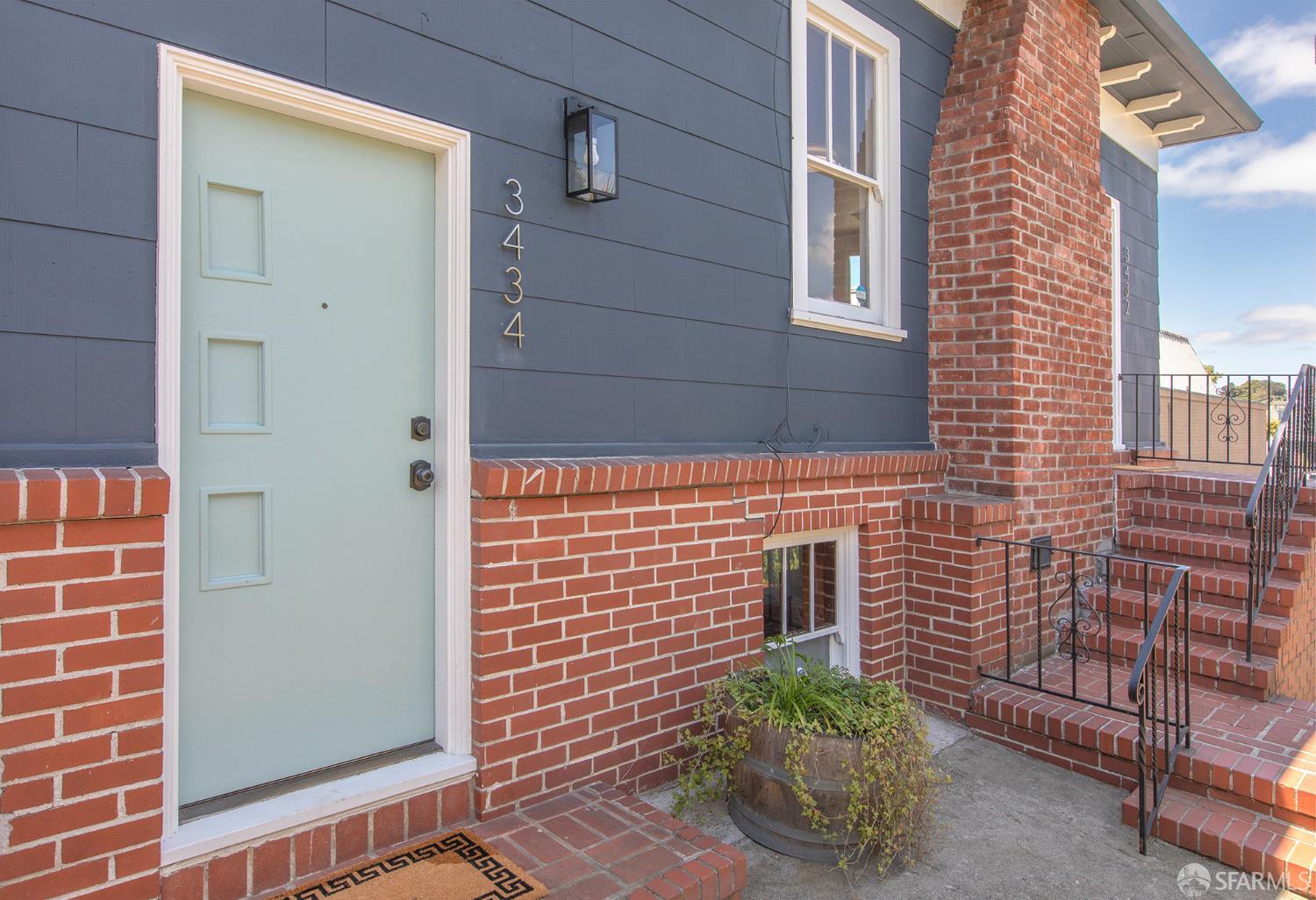 Detail Gallery Image 1 of 57 For 3432 Champion St, Oakland,  CA 94602 - – Beds | – Baths